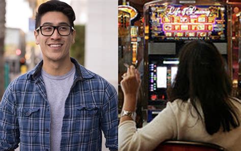 Walk past the Pokies to a great dining sensation .